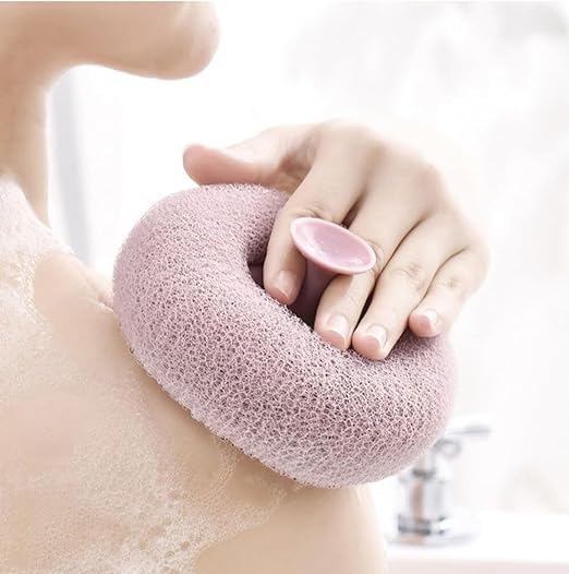Premium Round Loofah Scrubbing Brush – Ergonomic Exfoliating Sponge for Gentle Body Cleansing