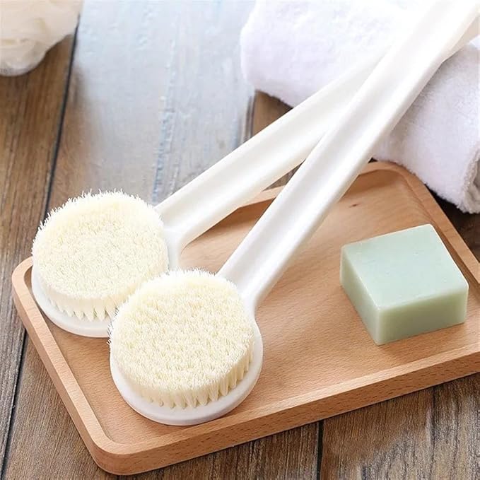 Long-Handle Bath Brush – Ergonomic Scrubber for Targeted Back and Body Cleansing
