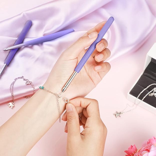 Premium Bracelet Helper – Sophisticated One-Handed Jewelry Fastening Tool